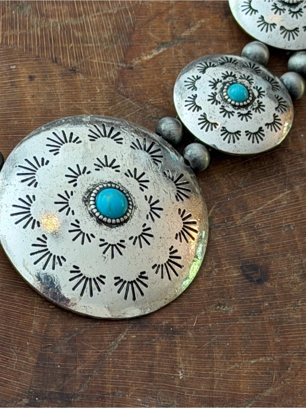 Boutique Faux Turquoise & Silver Tone Concho Statement Necklace - Picture 2 of 4